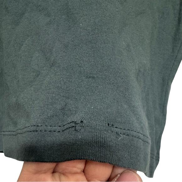 Urban Outfitters Aspen Graphic Long Sleeve Crop Top Gray Red Small - Picture 5 of 6